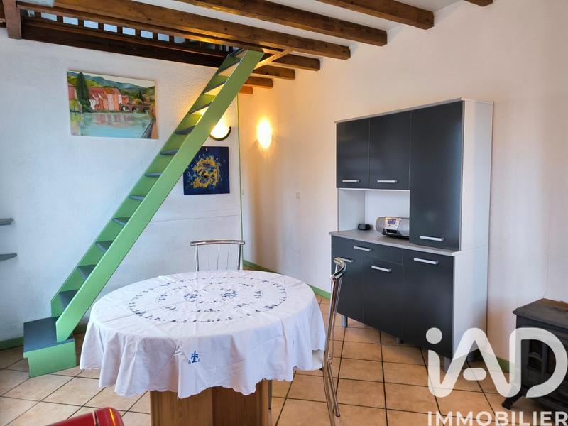 Maison - 207 m² - 9 pièces