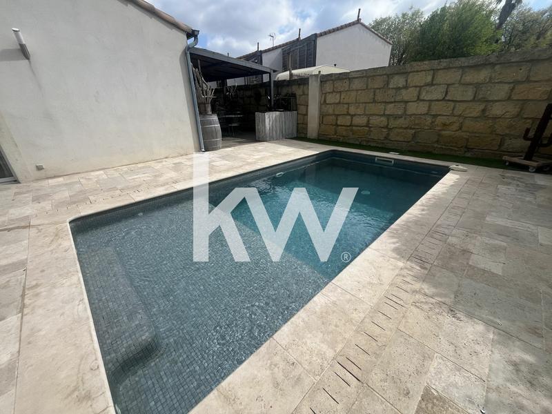 Maison - 94 m² - 4 pièces