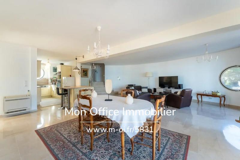 Appartement - 113 m² - 3 pièces