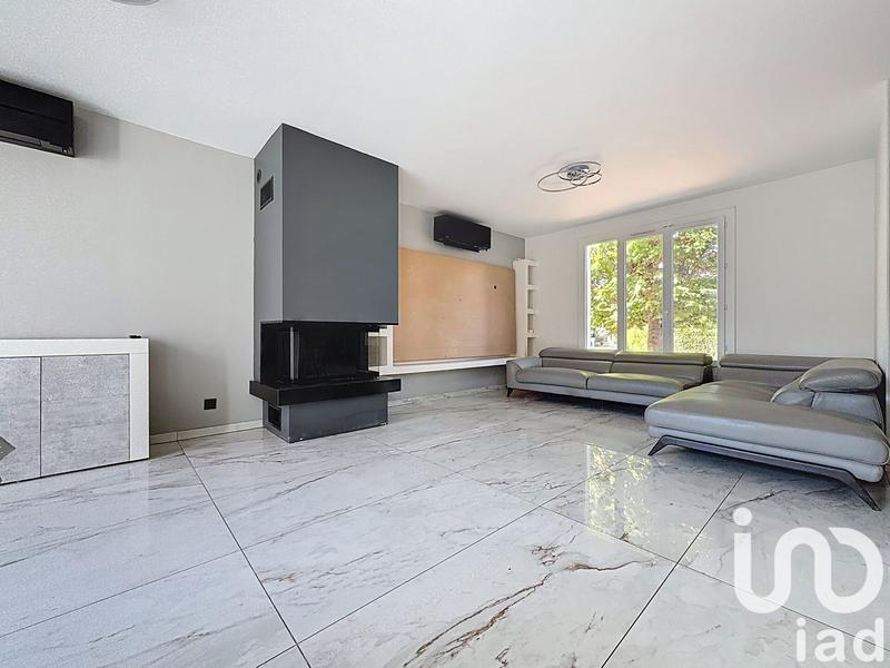 Maison - 141 m² - 6 pièces