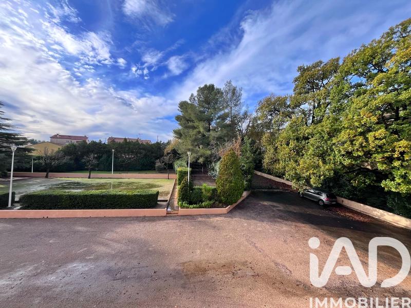 Appartement - 77 m² - 4 pièces