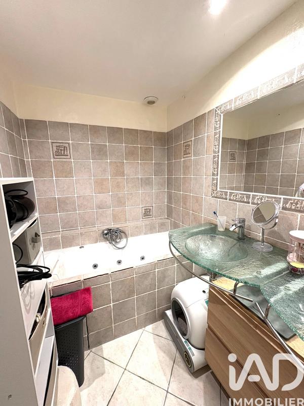 Appartement - 94 m² - 4 pièces