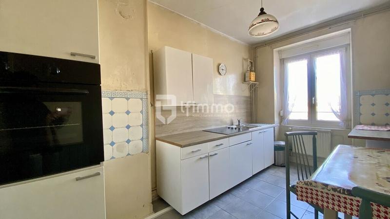 Appartement - 86 m² - 5 pièces