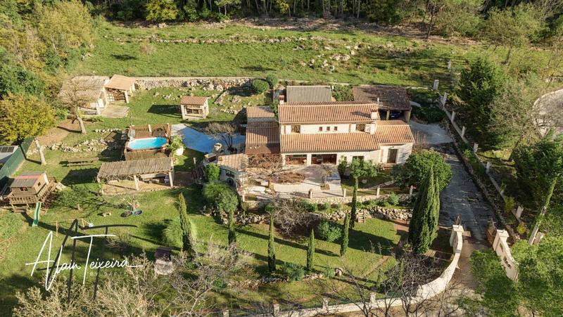 Maison - 170 m² - 7 pièces