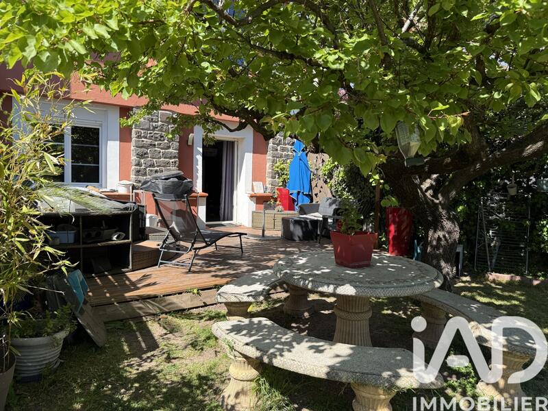 Maison - 123 m² - 6 pièces