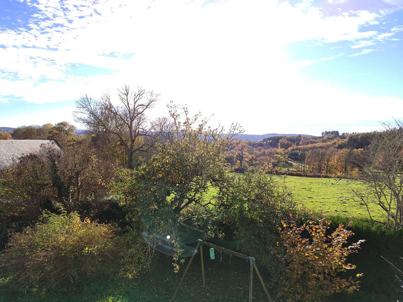 Maison - 93 m² - 5 pièces