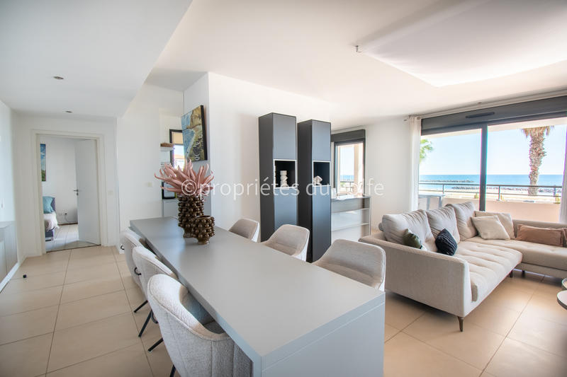 Appartement - 143 m² - 5 pièces