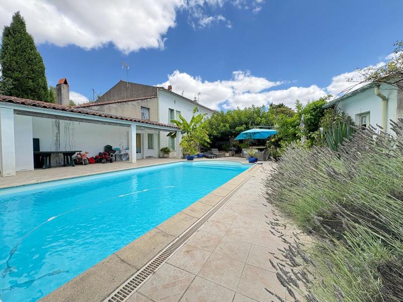 Maison - 175 m² - 6 pièces