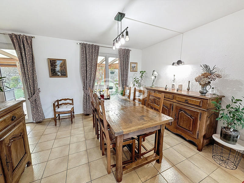 Maison - 108 m² - 7 pièces