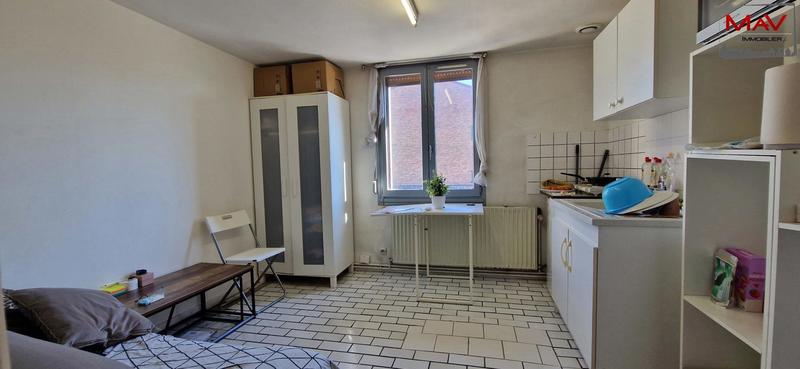 Studio - 14 m² - 1 pièce