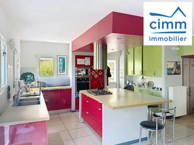 Maison - 135 m² - 6 pièces