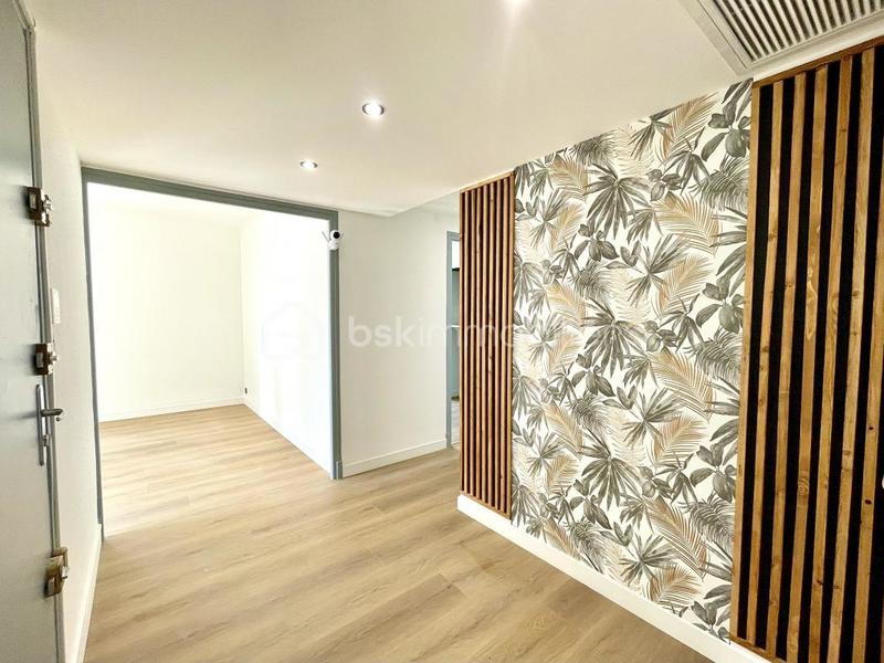 Appartement - 75 m² - 3 pièces