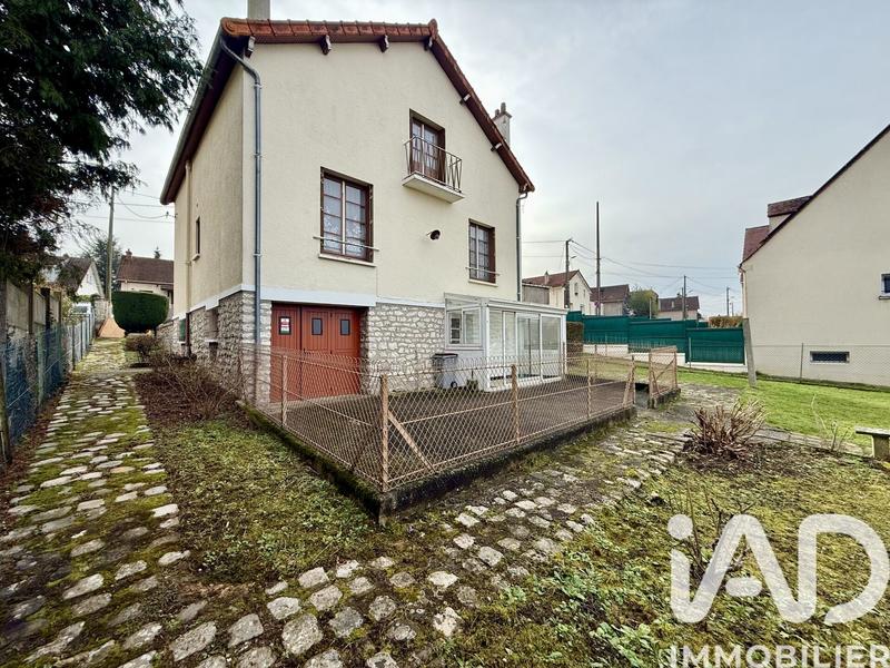 Maison - 137 m² - 5 pièces