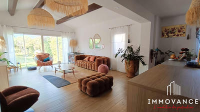 Maison - 160 m² - 5 pièces