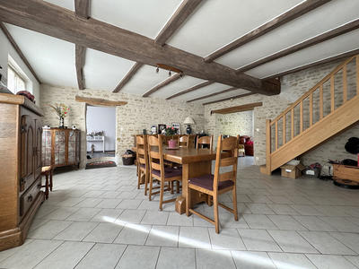 Maison - 175 m² - 7 pièces
