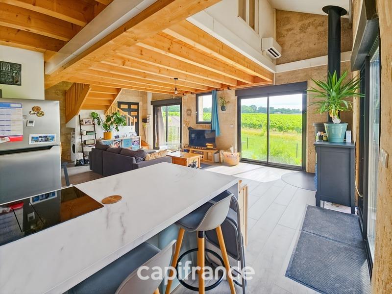 Maison en pierre - 80 m² - 4 pièces