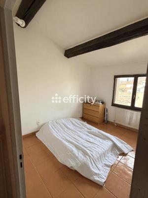 Appartement ancien - 59 m² - 3 pièces