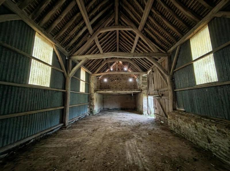 Terrain constructible - 1 004 m²