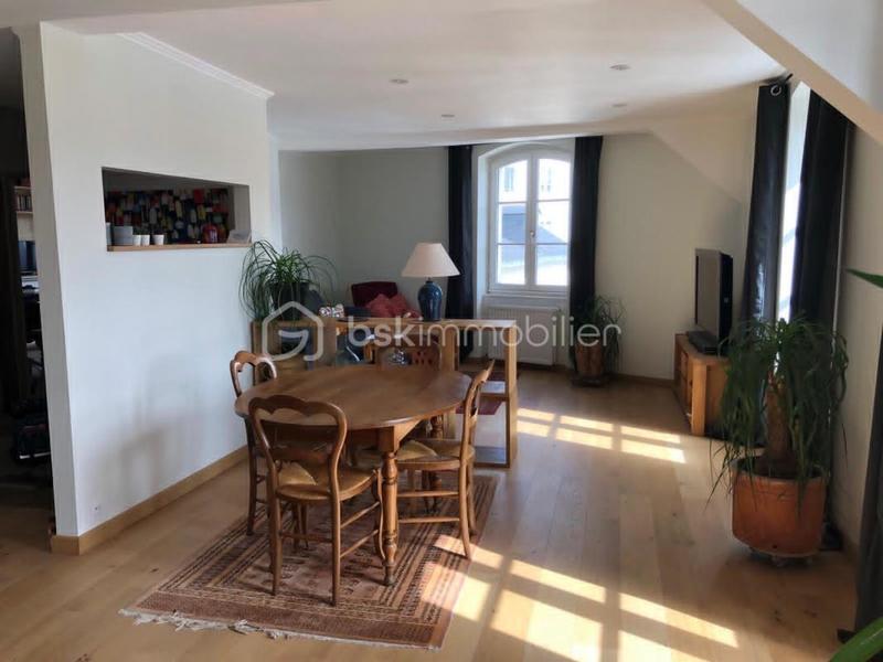Appartement - 117 m² - 6 pièces