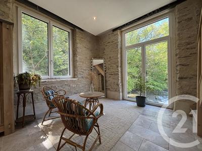 Moulin - 280 m² - 6 pièces