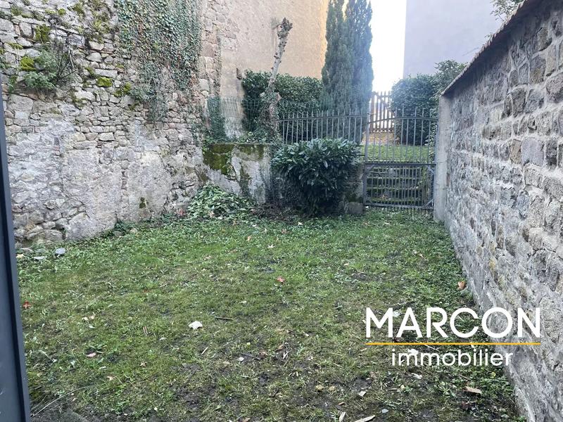 Maison - 187 m² - 6 pièces