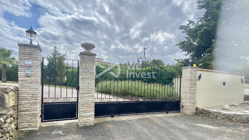 Maison - 200 m² - 6 pièces