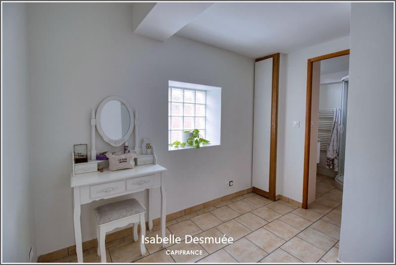 Maison - 98 m² - 5 pièces