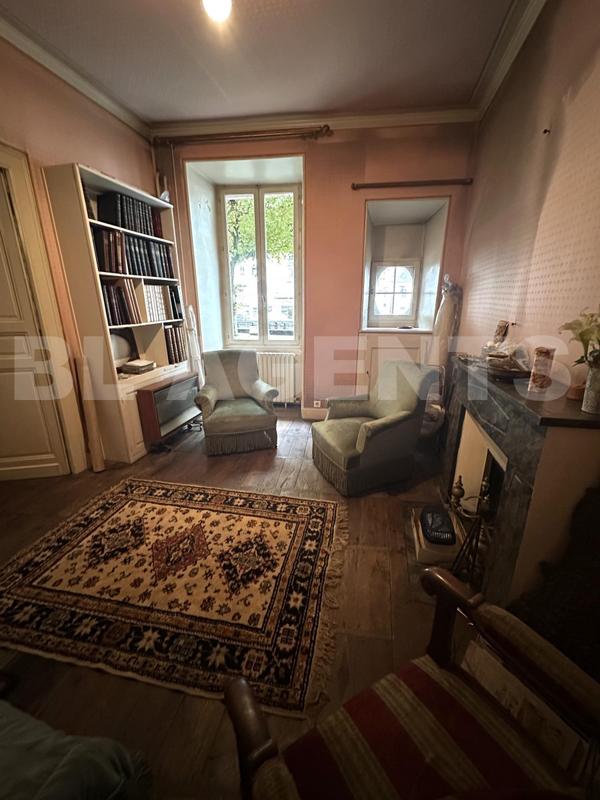 Appartement - 129 m² - 5 pièces
