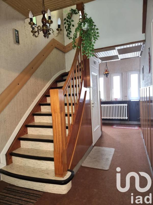 Maison - 170 m² - 8 pièces