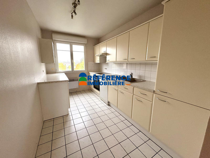 Appartement - 92 m² - 4 pièces