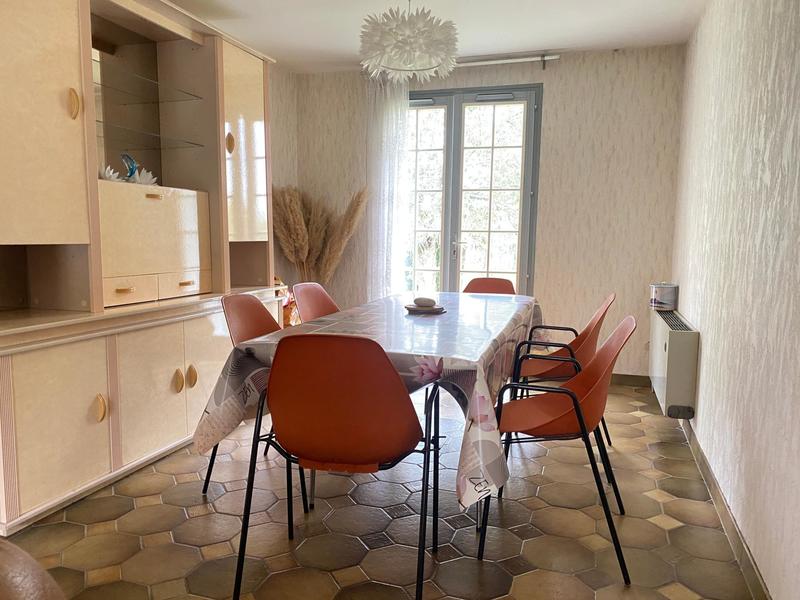 Maison - 88 m² - 4 pièces