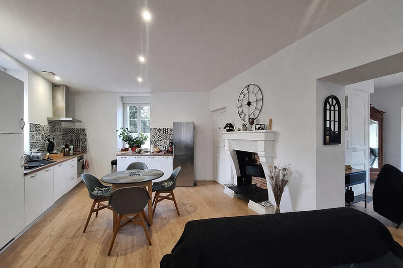 Maison - 163 m² - 5 pièces