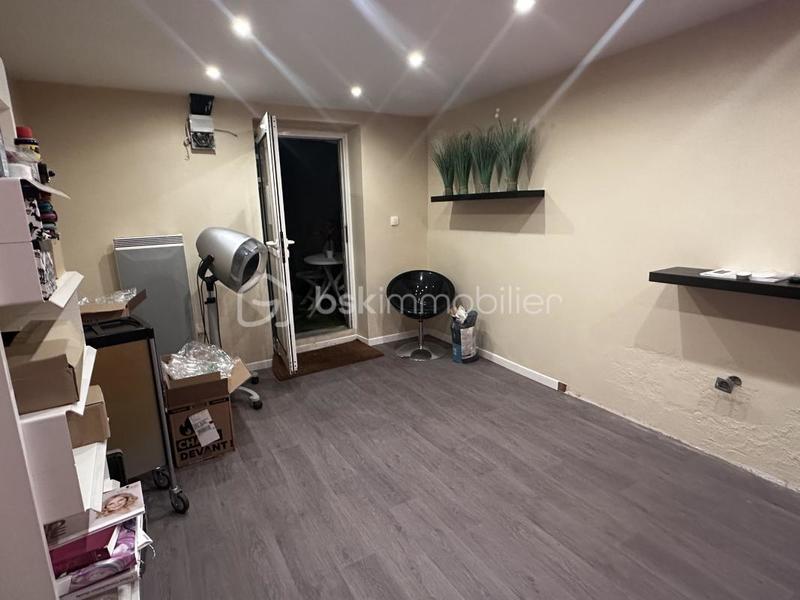 Beauté / Bien-être - 42 m²