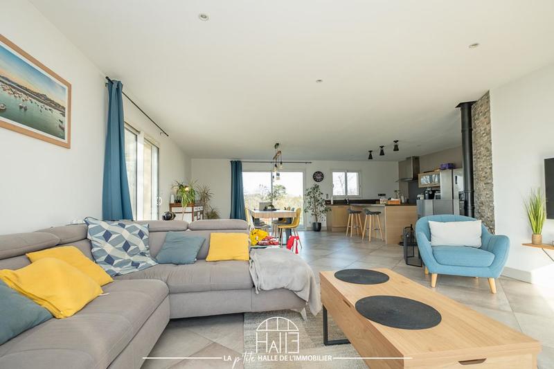 Pavillon - 140 m² - 6 pièces