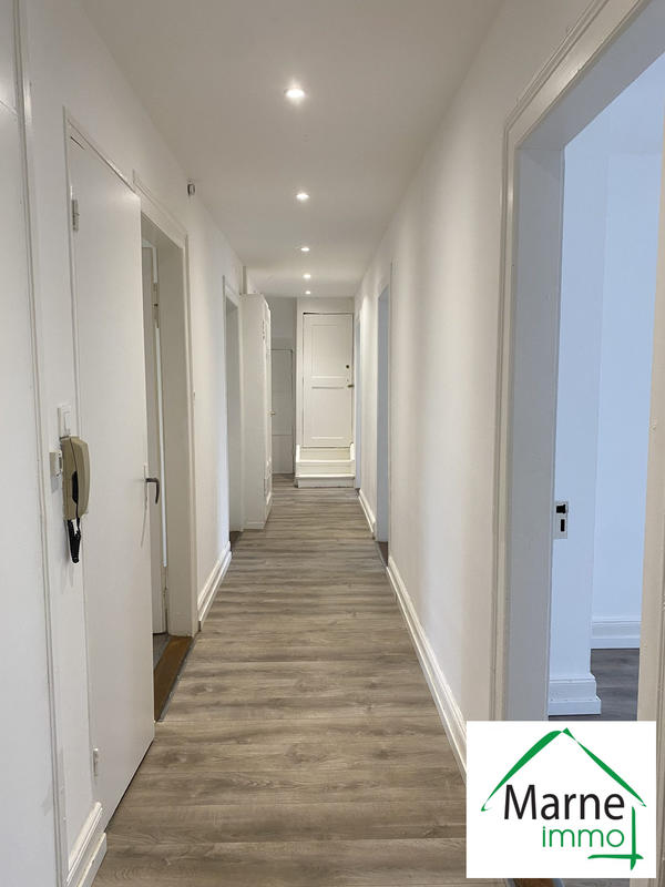 Appartement - 95 m² - 5 pièces