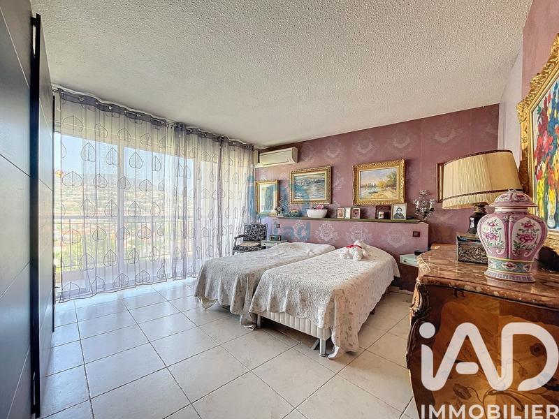 Appartement - 110 m² - 4 pièces