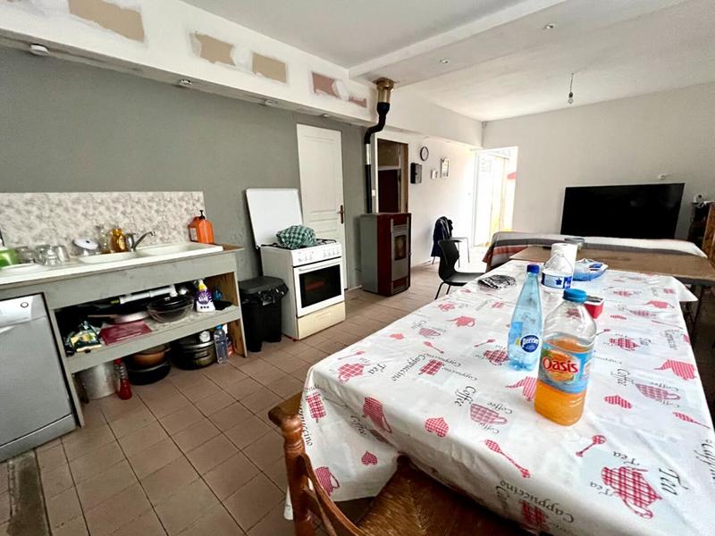 Maison - 180 m² - 7 pièces