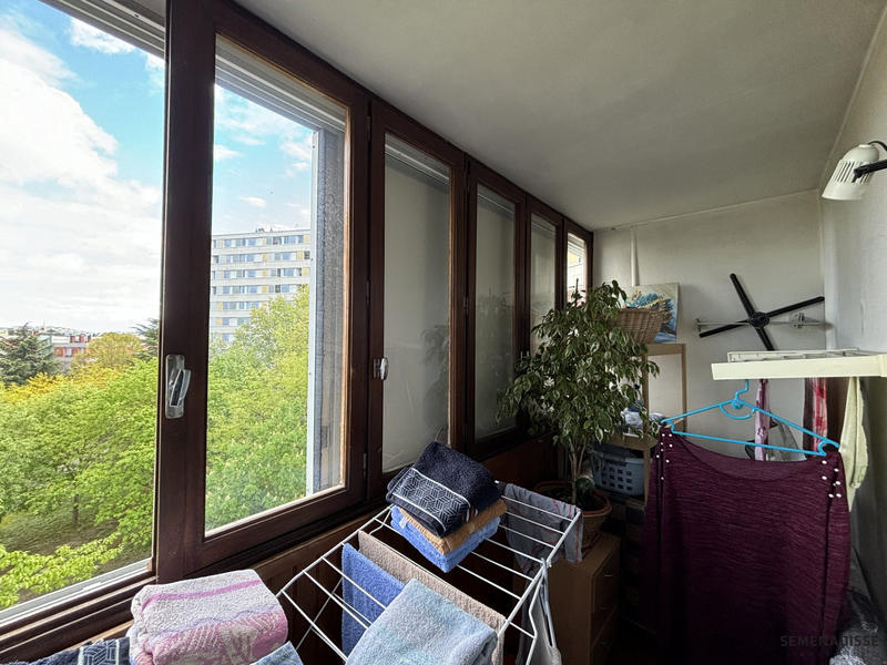 Appartement - 77 m² - 3 pièces