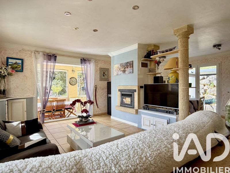 Maison - 171 m² - 6 pièces