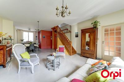 Maison - 173 m² - 7 pièces