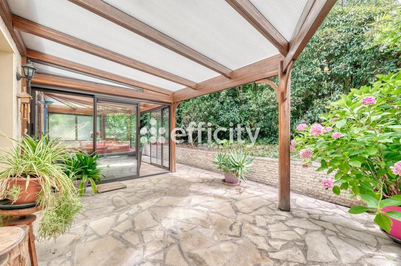 Maison - 114 m² - 5 pièces