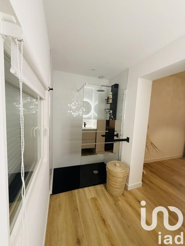 Maison - 225 m² - 5 pièces