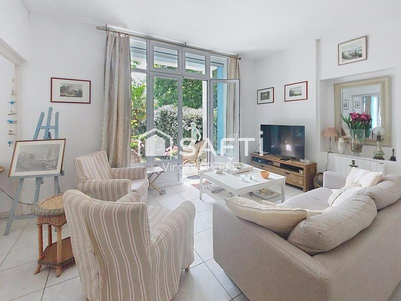 Appartement - 90 m² - 4 pièces