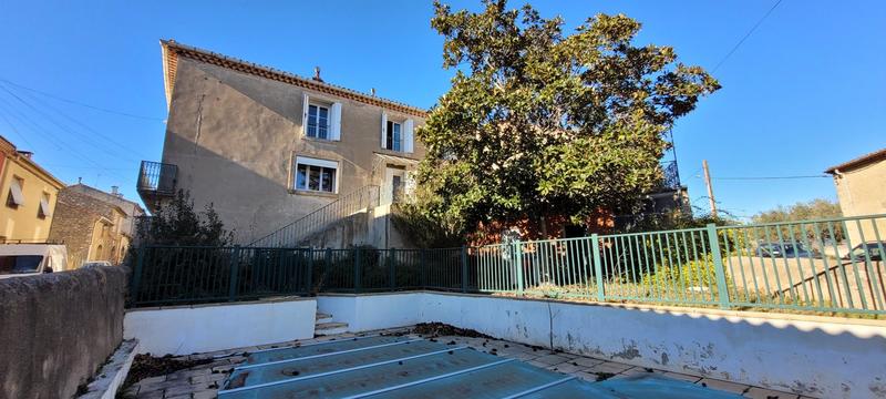 Maison de village - 212 m² - 8 pièces