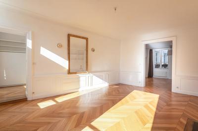 Appartement - 117 m² - 6 pièces