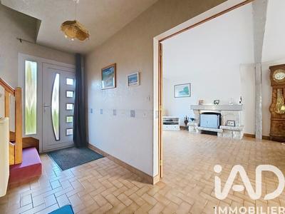 Maison - 104 m² - 5 pièces