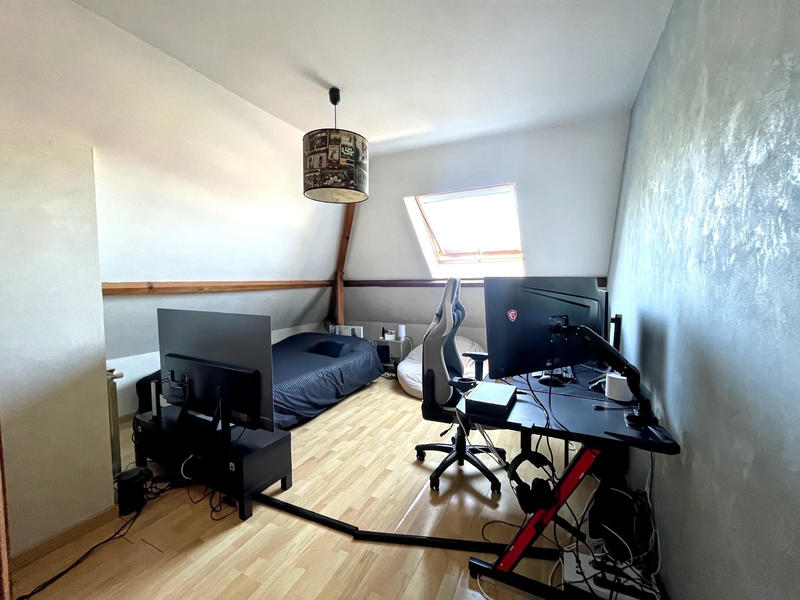 Maison - 167 m² - 6 pièces