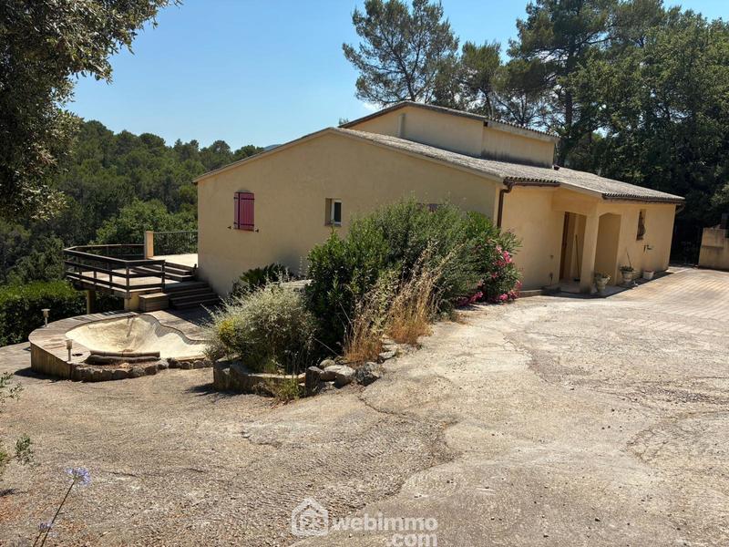 Villa - 145 m² - 5 pièces