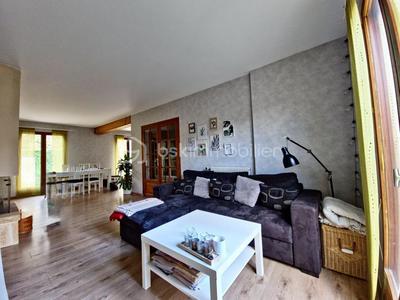 Maison - 127 m² - 6 pièces