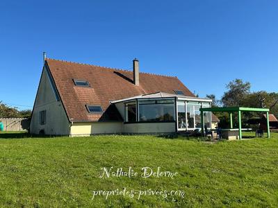 Maison - 240 m² - 1 pièce